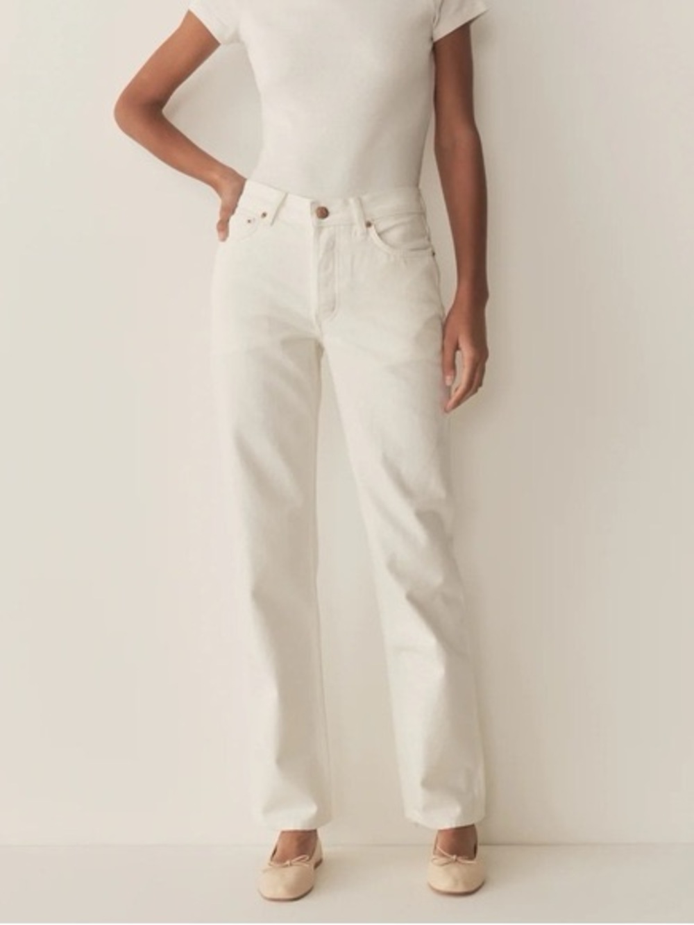 Doen Leone Jeans In Salt Rinse
Wash 29 NWT